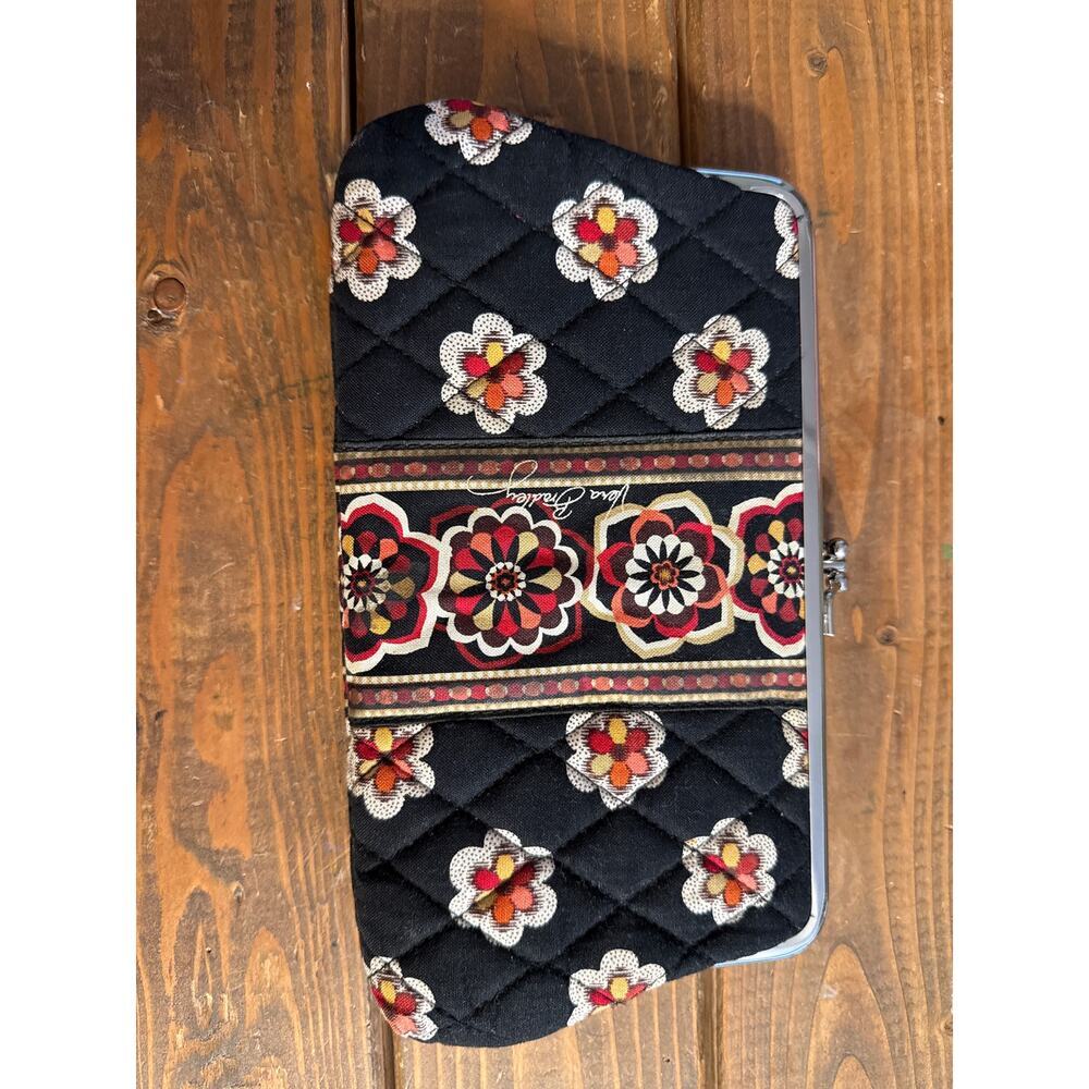 Vera Bradley Women's Multicolored Wallet Retired Pattern